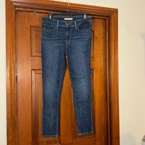 Women’s Levi’s 711 Skinny stretch jeans